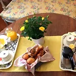 D'hotes Le Petit Tertre فندق مبيت وإفطار ديجون