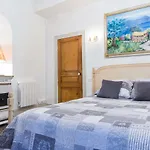D'hotes Le Petit Tertre ديجون