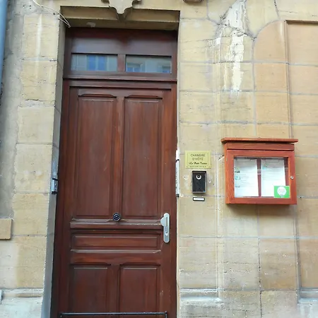D'hotes Le Petit Tertre Bed & Breakfast Digione