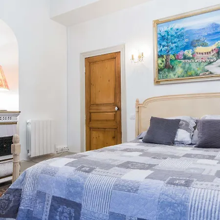 D'hotes Le Petit Tertre Dijon