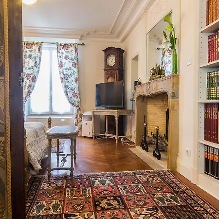 D'hotes Le Petit Tertre 4*