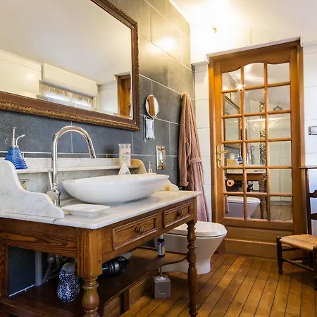 D'hotes Le Petit Tertre Dijon