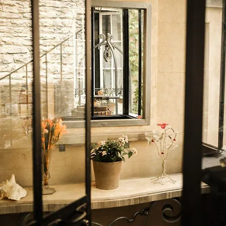 D'hotes Le Petit Tertre 4*