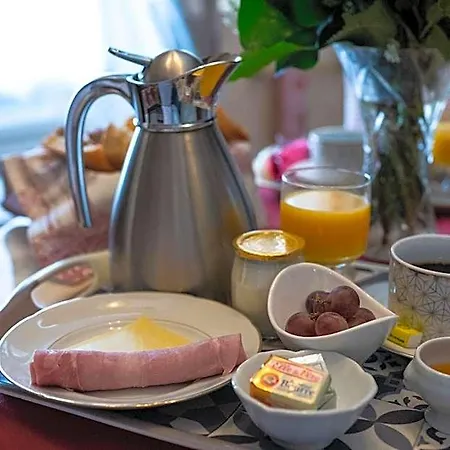 D'hotes Le Petit Tertre 3* 디종