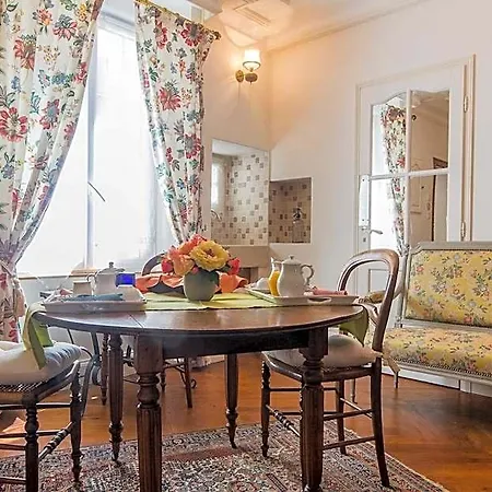 D'hotes Le Petit Tertre B&B
