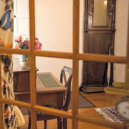 D'hotes Le Petit Tertre Bed & Breakfast 3*
