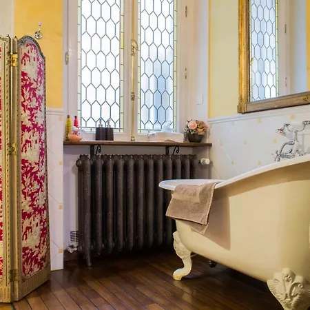 D'hotes Le Petit Tertre 4* Dijon