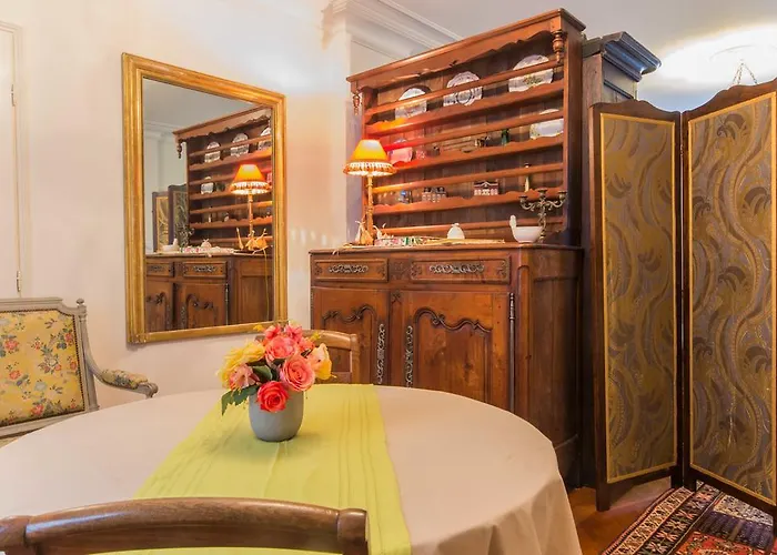 D'hotes Le Petit Tertre 4*