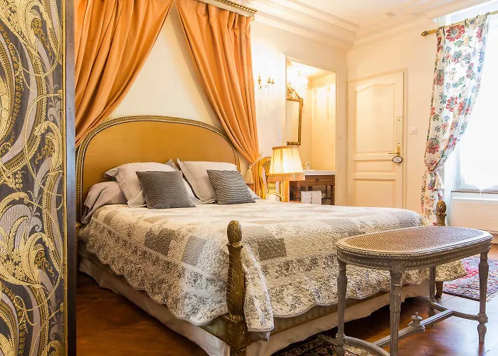 D'hotes Le Petit Tertre 4* Dijon