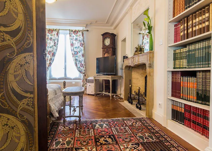 D'hotes Le Petit Tertre 4*