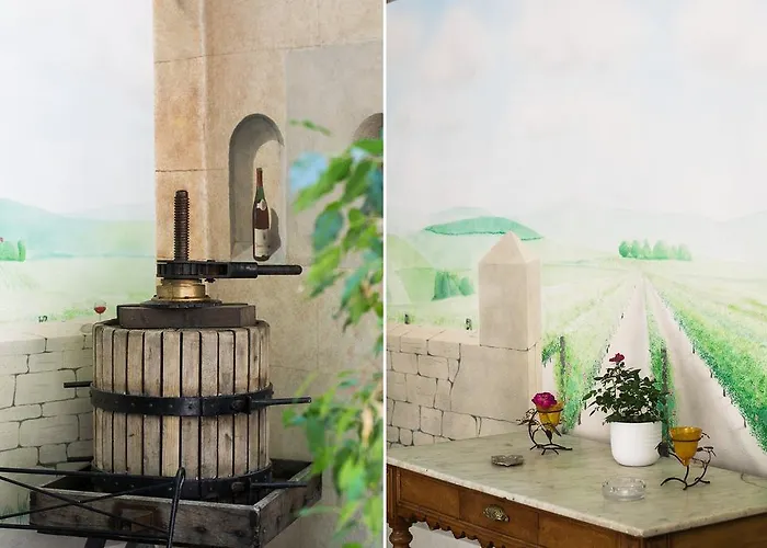 Oda ve Kahvaltı D'hotes Le Petit Tertre 4*